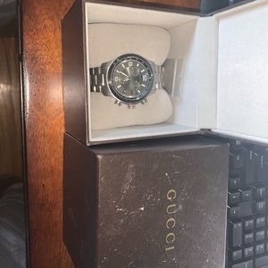Mens gucci watch